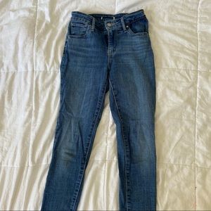 Levi’s skinny jeans